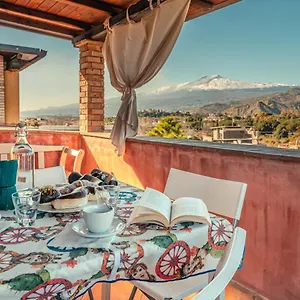 Holiday home Mansarda Relax Wellness Gym &, Taormina